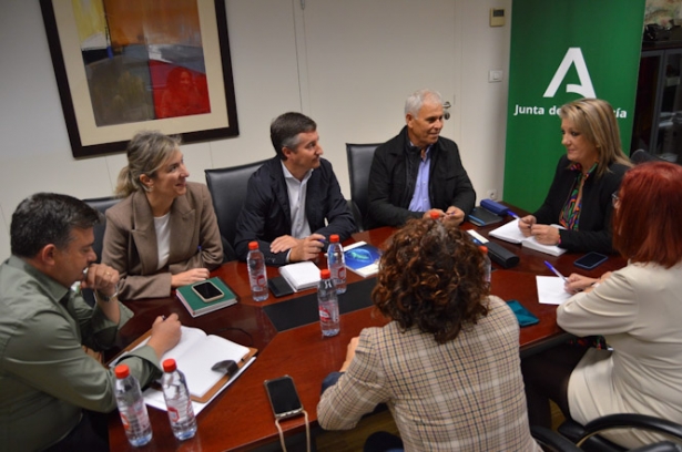 Imagen de la reunión (FAECA)