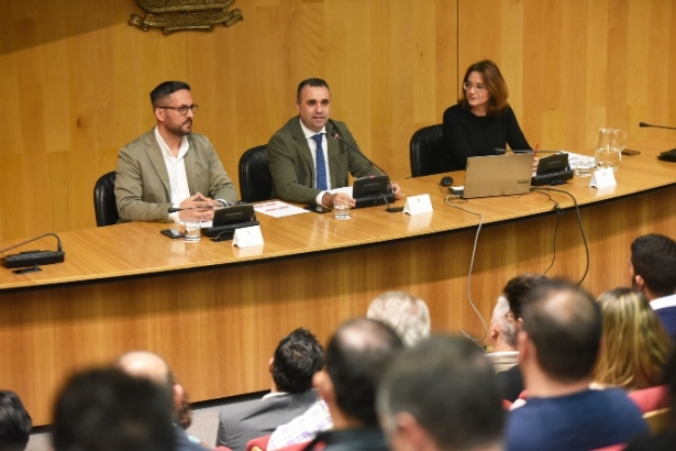 Imagen de la reunión (DIPGRA)