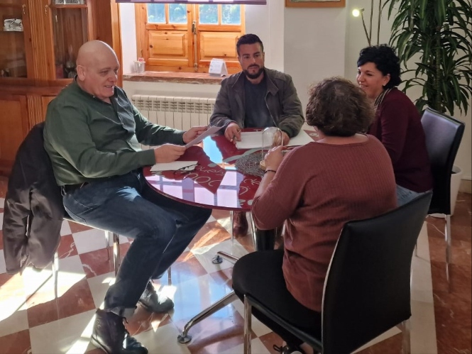 (PSOE) 