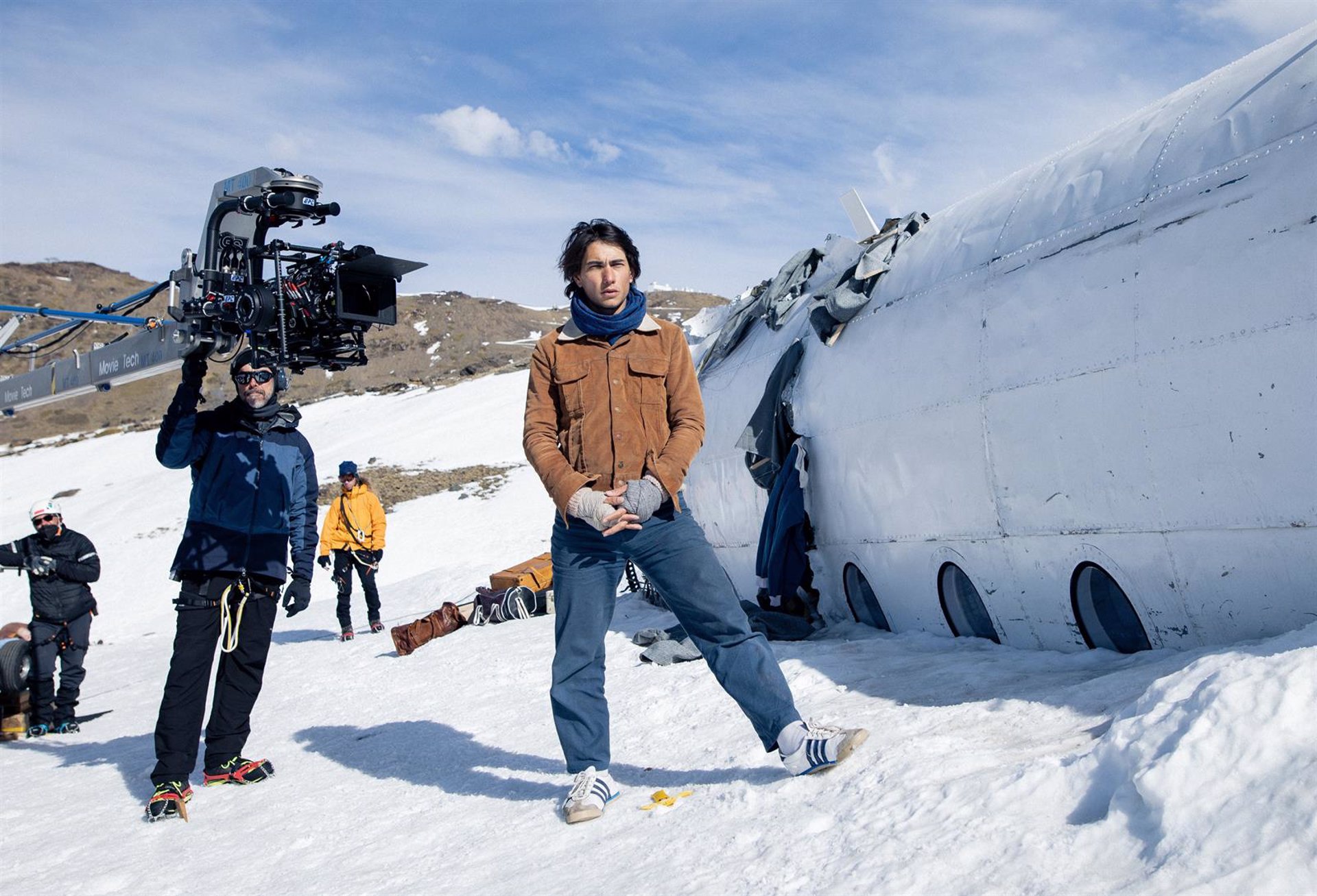 `La Sociedad De La Nieve`, De Bayona, Nominada A Mejor Película De Habla No Inglesa En Los Globos De Oro (NETFLIX)