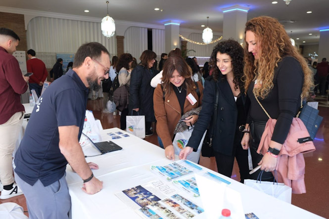 Agentes se interesanpor la oferta complementaria del destino Almuñécar La Herradura (AYUNTAMIENTO DE ALMUÑÉCAR)