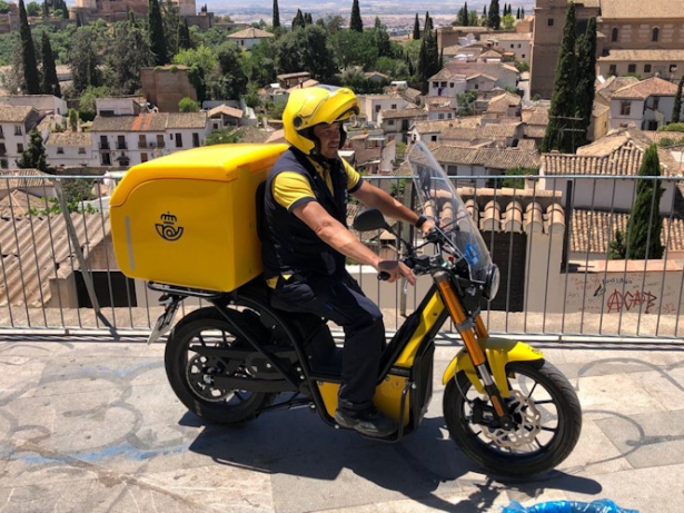 Moto cibersegura (CORREOS)