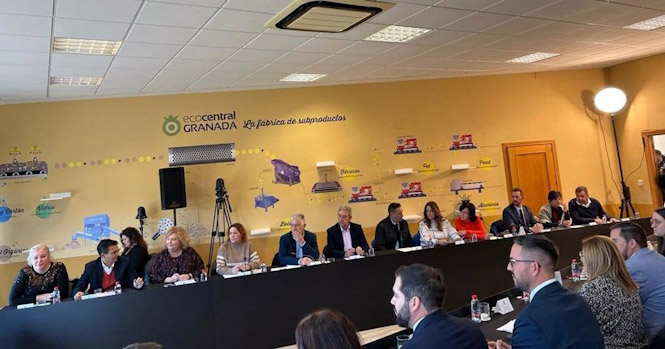 Grupo Socialista, en el Pleno de la Diputación celebrado en la planta de reciclaje de Alhendín (DIPUTACIÓN)