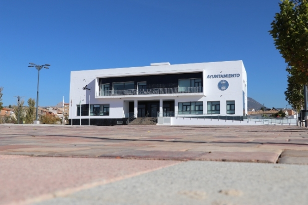 Fachada del Ayuntamiento de Pulianas (AYTO. PULIANAS)