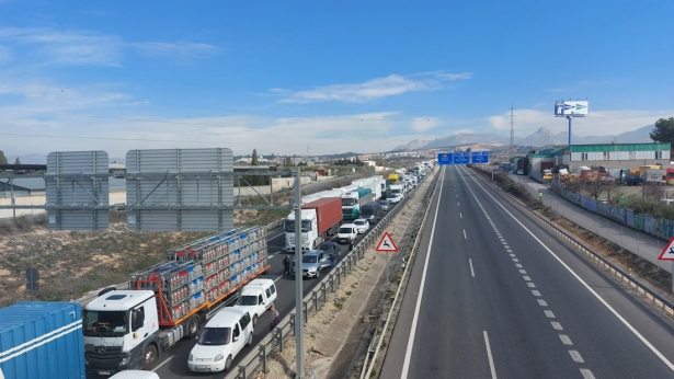 Estado de la autovía por la huelga de agricultores (GRN)