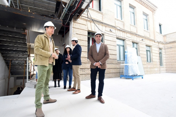 Visita al Centro de Servicios Sociales (DIPGRA)