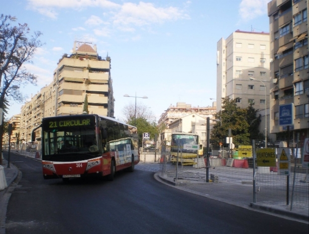 Autobús de Granada, en imagen de archivo (JUNTA) 