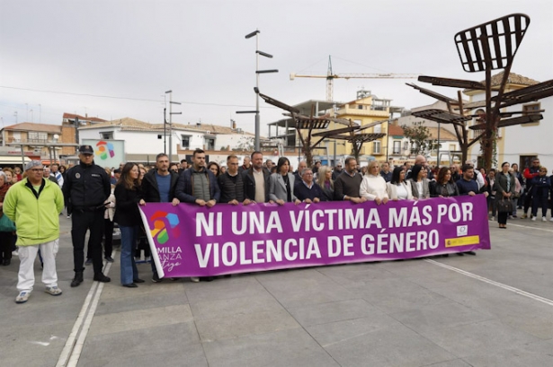 Concentración por la agresión en Armilla, el pasado noviembre (ÁLEX CÁMARA - EUROPA PRESS) Concentración por la agresión en Armilla, el pasado noviembre (ÁLEX CÁMARA - EUROPA PRESS)