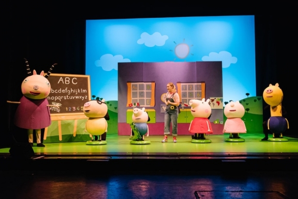 La aventura de Peppa Pig Gira por Reino Unido e Irlanda 2017 y 2018 (DANTSANTILIS) La aventura de Peppa Pig Gira por Reino Unido e Irlanda 2017 y 2018 (DANTSANTILIS)