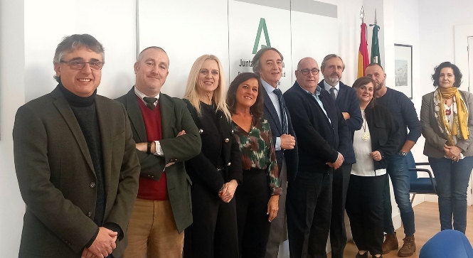 Foto de familia tras la reunión (JUNTA)