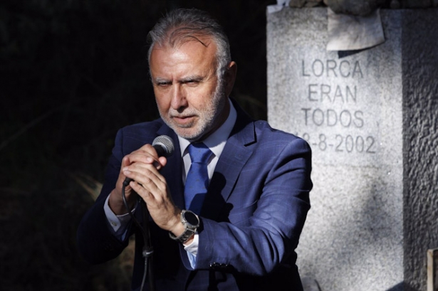 El ministro de Política Territorial y Memoria Democrática, Ángel Víctor Torres (ÁLEX CÁMARA-EUROPA PRESS)