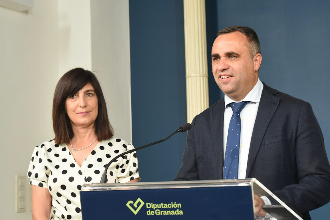 Francis Rodríguez y Pilar Caracuel (DIPGRA)