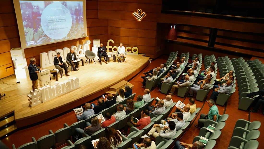Asamblea de las Cooperativas granadinas (FAECA)