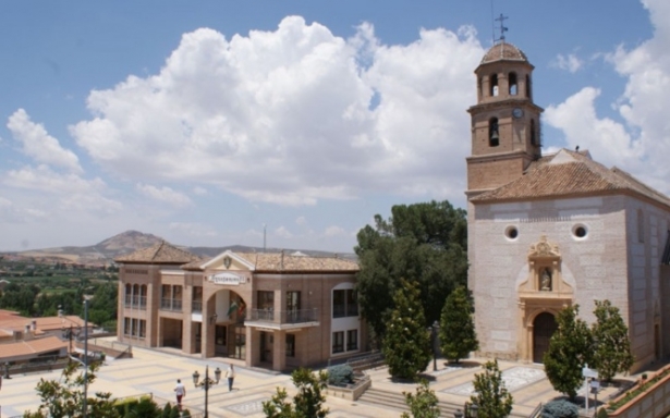 Fachada del Ayuntamiento de Alhendín (AYTO. ALHENDÍN) Fachada del Ayuntamiento de Alhendín (AYTO. ALHENDÍN)