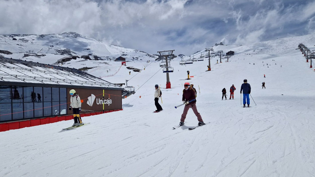 Pistas de Sierra Nevada en imagen de archivo (CETURSA)