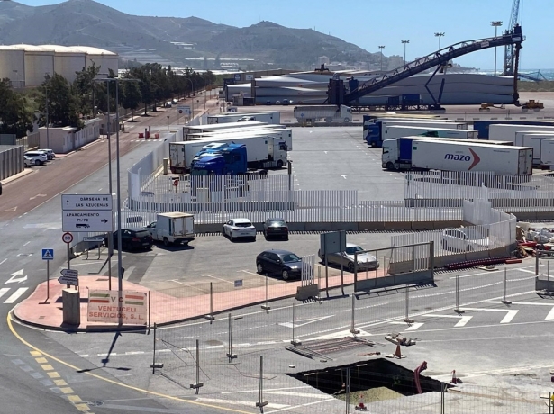 Muelle de las Azucenas (PUERTO DE MOTRIL)