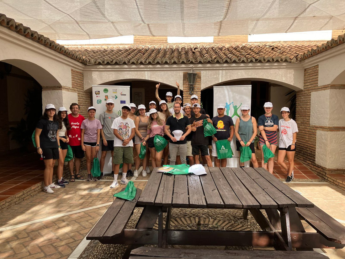 Participantes en el campamento de voluntariado (JUNTA)