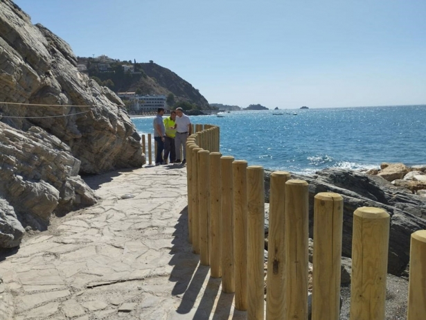 Accesos a la playa de El Muerto, en Almuñécar, en imagen de archivo (AYUNTAMIENTO)