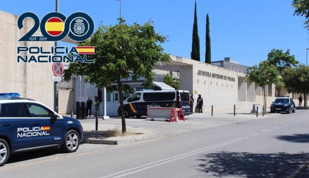 Jefatura de Policía Nacional en Granada, en imagen de archivo (POLICÍA NACIONAL) Jefatura de Policía Nacional en Granada, en imagen de archivo (POLICÍA NACIONAL)