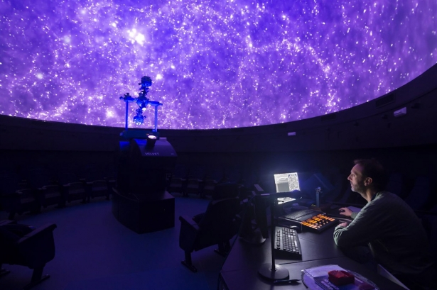 Planetario. Archivo (PARQUE DE LAS CIENCIAS)