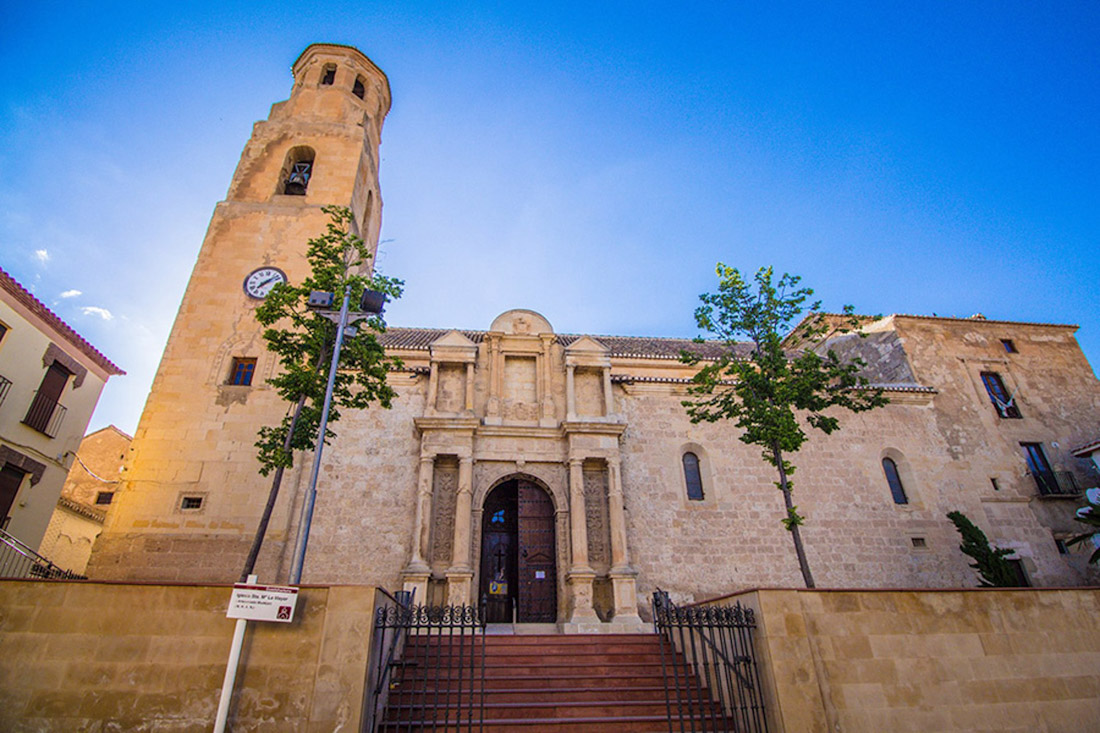 Iglesia de Santa María la Mayor, en Guadahortuna (ARZOBISPADO DE GRANADA) 