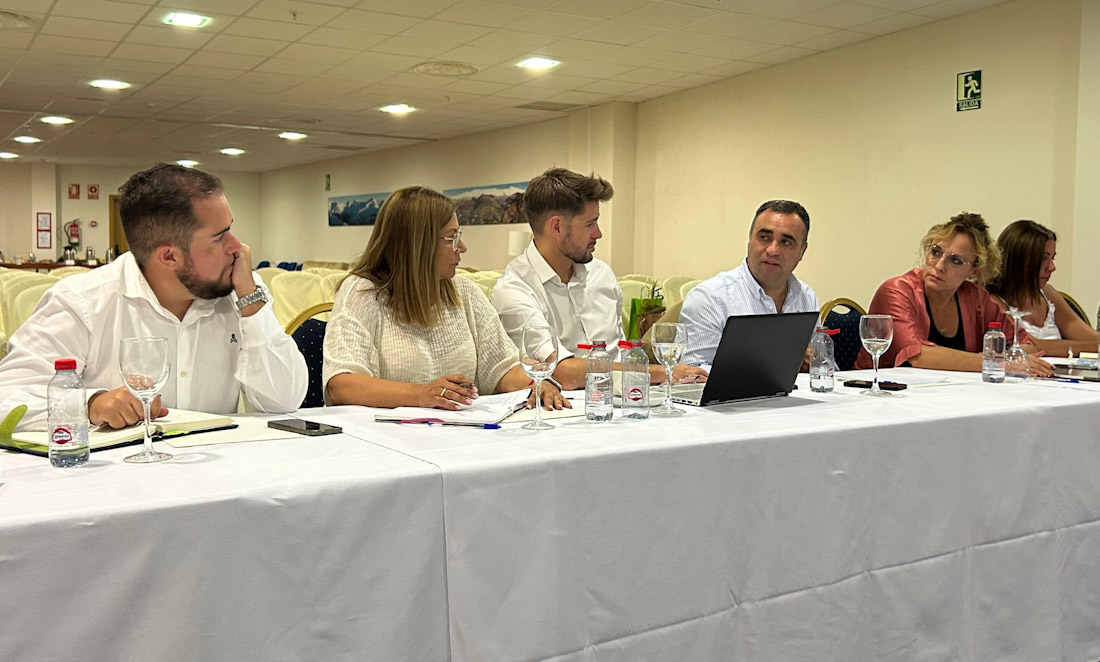 Imagen de la reunión (DIPGRA)