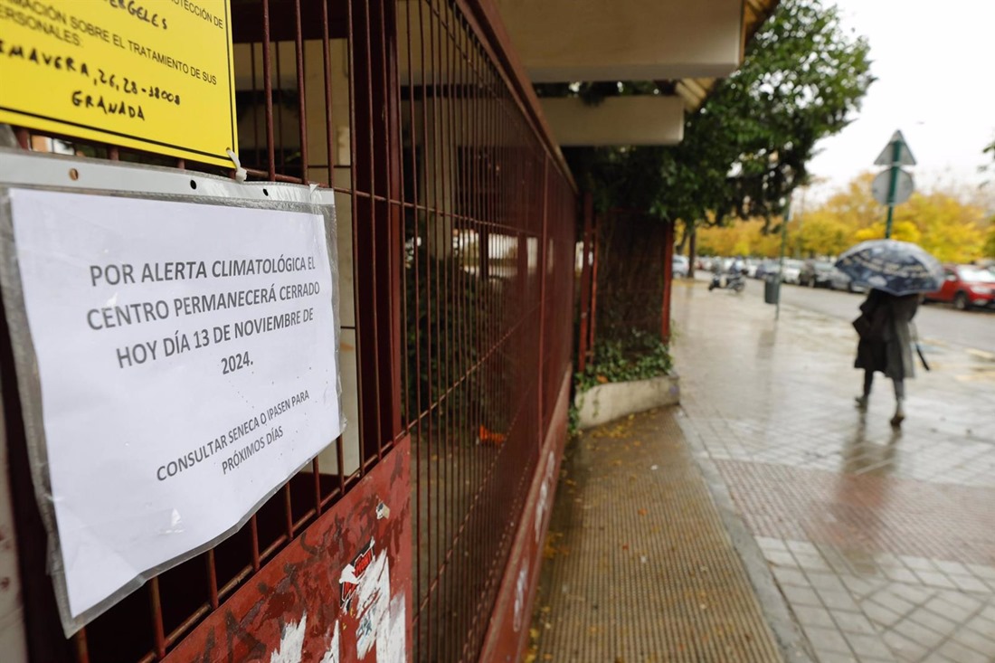 Alerta naranja por lluvias en Granada (ÁLEX CÁMARA-EUROPA PRESS)