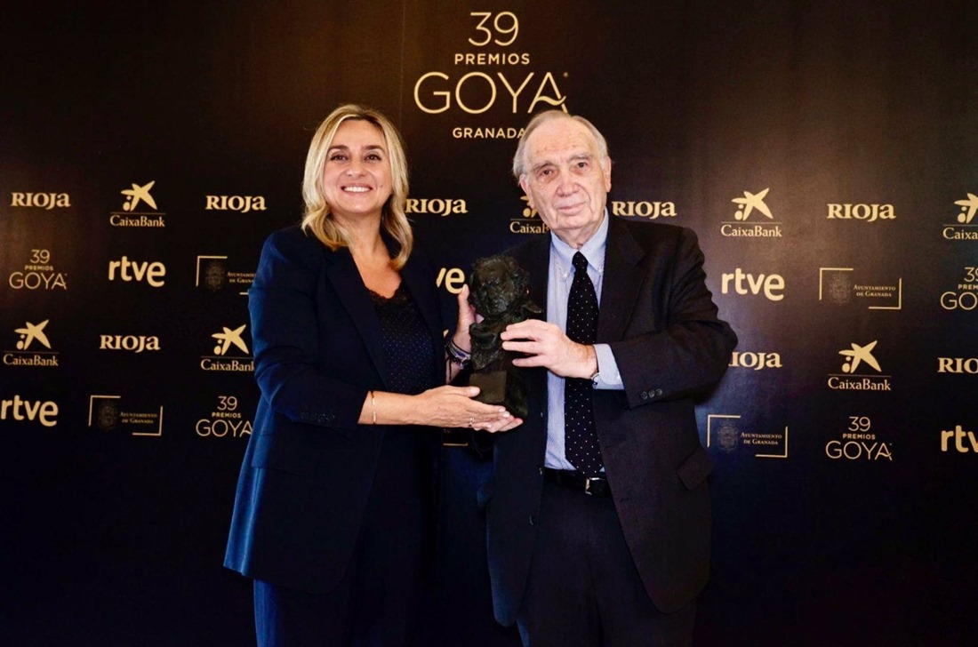 La alcaldesa de Granada, Marifrán Carazo, y el presidente de la Academia de Cine, Fernando Méndez-Leite, en imagen de archivo (AYUNTAMIENTO)