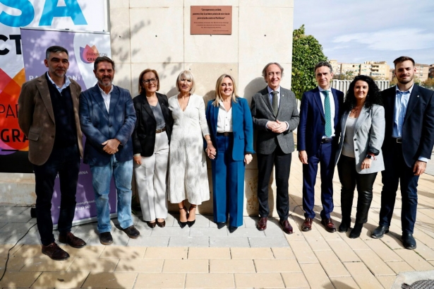 Presentación del proyecto de la sede de estancia diurna de la Asociación del Parkinson (AYTO. GRANADA)