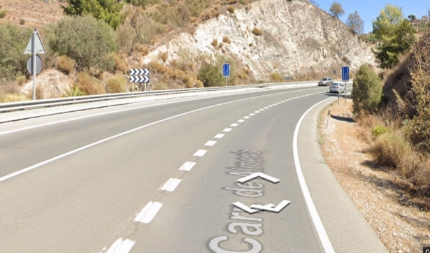 Muere un motorista tras sufrir un accidente de tráfico en Almuñécar (EMERGENCIAS 112)