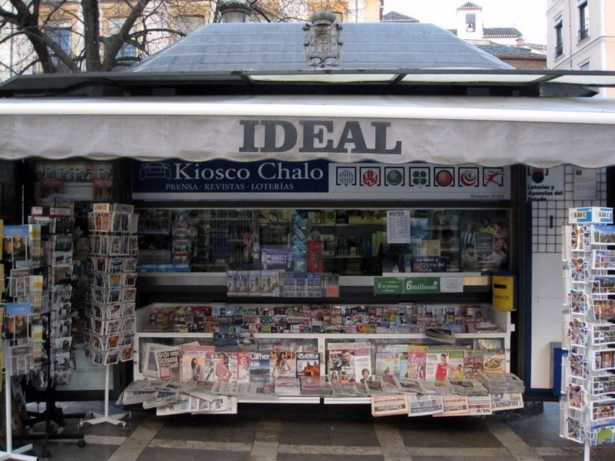 El kiosko Chalo, situado en Plaza Nueva, en Granada capital (LOTERÍAS Y APUESTAS DEL ESTADO) El kiosko Chalo, situado en Plaza Nueva, en Granada capital (LOTERÍAS Y APUESTAS DEL ESTADO)