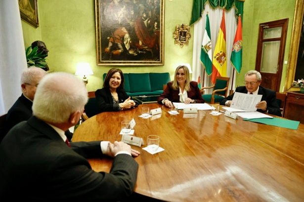 Firma del convenio (AYTO. GRANADA) Firma del convenio (AYTO. GRANADA)
