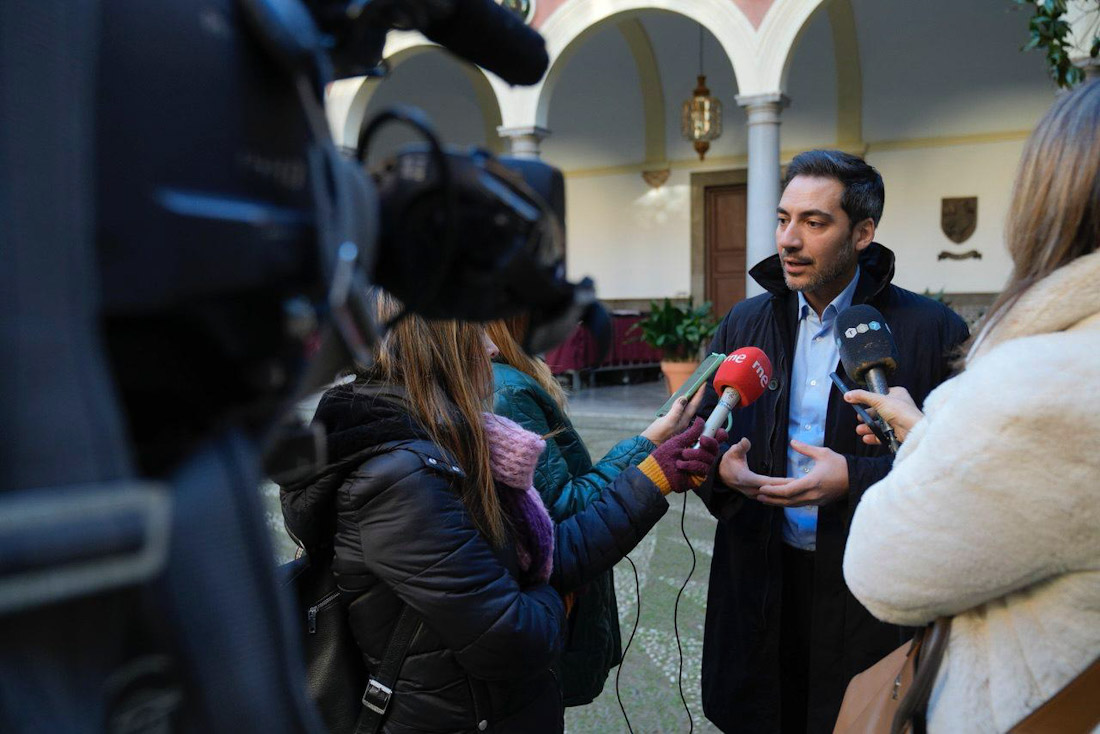 (PSOE)
