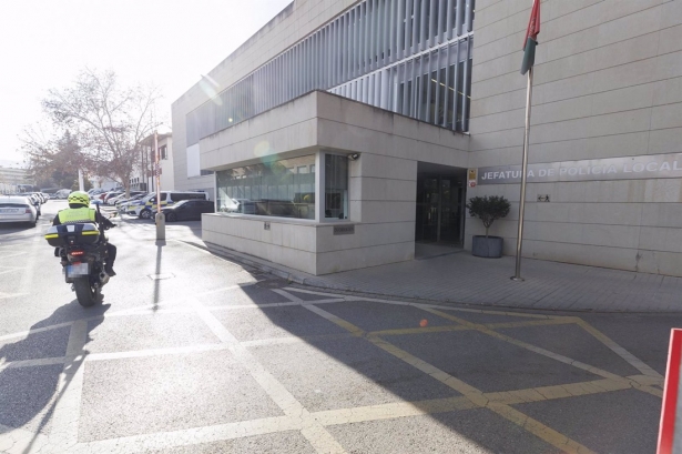 Jefatura de la Policía Local de Granada, en imagen de archivo (ÁLEX CÁMARA / EUROPA PRESS)