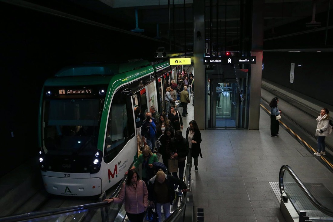 Metro de Granada, en imagen de archivo (MANUEL OLMEDO)