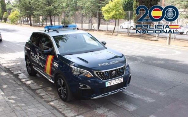 Vehículo de la Policía Nacional en Granada, en imagen de archivo (POLICÍA NACIONAL) Vehículo de la Policía Nacional en Granada, en imagen de archivo (POLICÍA NACIONAL)