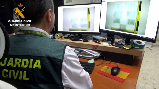 Agente de la Guardia Civil (GUARDIA CIVIL)