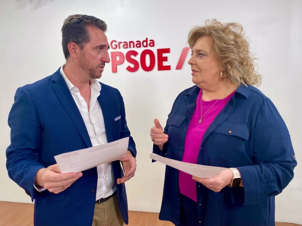 Los diputados provinciales del PSOE Juan Francisco Torregrosa y Fátima Gómez (PSOE) Los diputados provinciales del PSOE Juan Francisco Torregrosa y Fátima Gómez (PSOE)