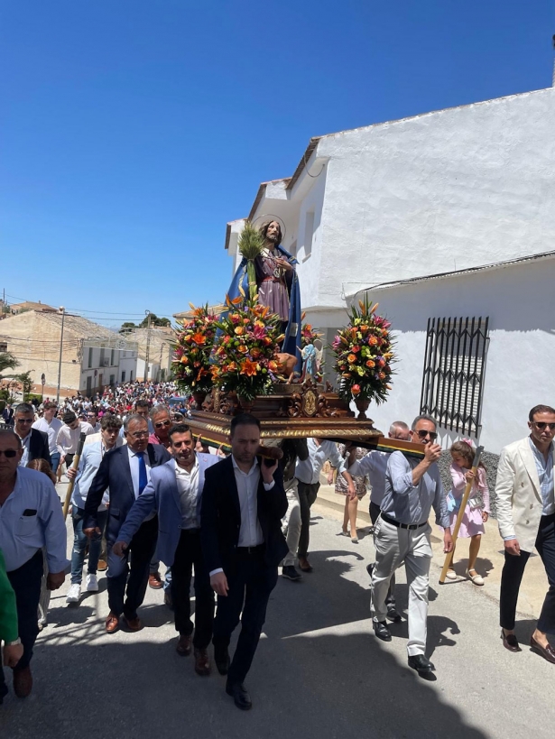 Procesión por San Isidro Labrador (AYTO. CUEVAS DEL CAMPO) Procesión por San Isidro Labrador (AYTO. CUEVAS DEL CAMPO)