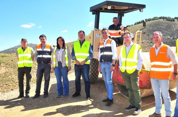 Visita del delegado territorial de Sostenibilidad y Medio Ambiente de la Junta en Granada, Manuel Francisco García, al Parque Natural Sierra de Baza (JUNTA) Visita del delegado territorial de Sostenibilidad y Medio Ambiente de la Junta en Granada, Manuel Francisco García, al Parque Natural Sierra de Baza (JUNTA)