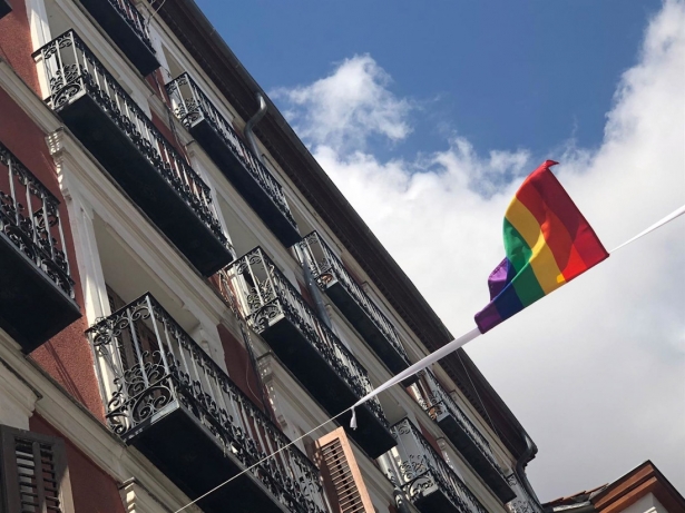 La bandera arcoiris en la celebración del Orgullo Gay en Madrid, en imagen de archivo (MARTA FERNÁNDEZ/EUROPA PRESS(