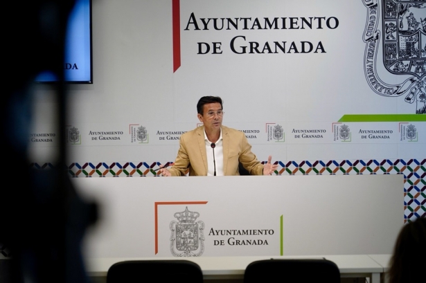 (PSOE)