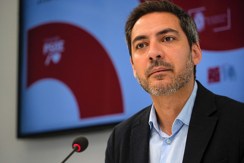 (PSOE)