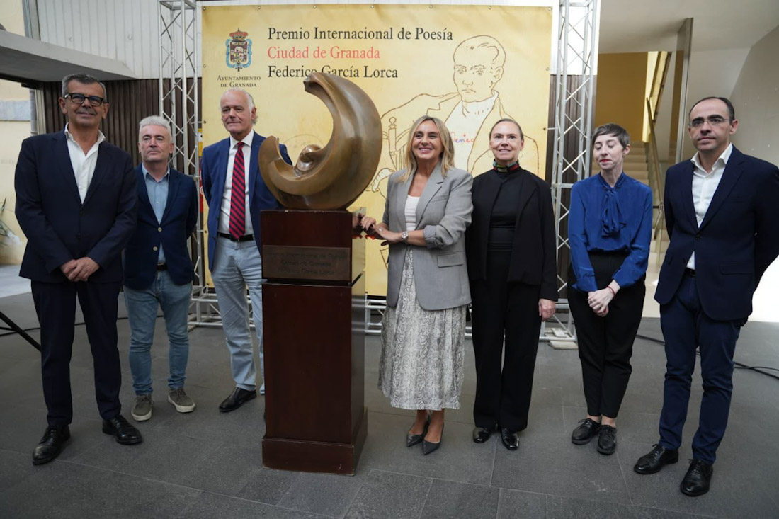 Jurado del.Premio de poesía Lorca (AYTO. GRANADA)