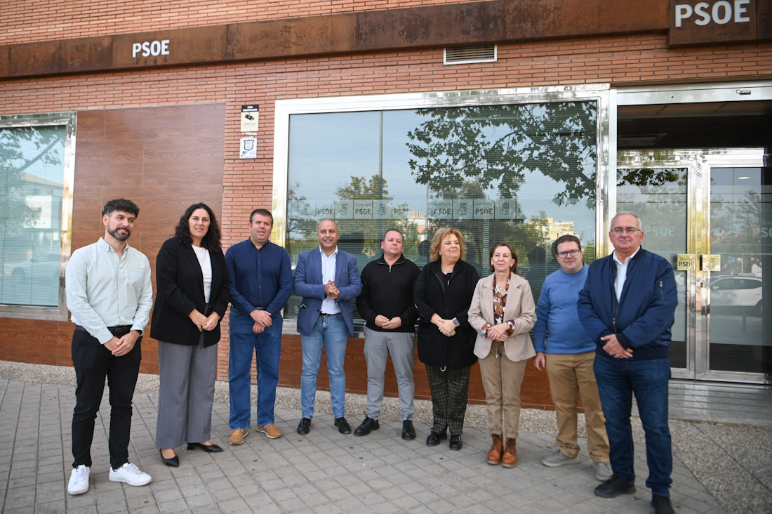 Comparecencia informativa de alcaldes y portavoces del PSOE sobre el Área de Prestación Conjunta del Taxi (GPMEDIA)