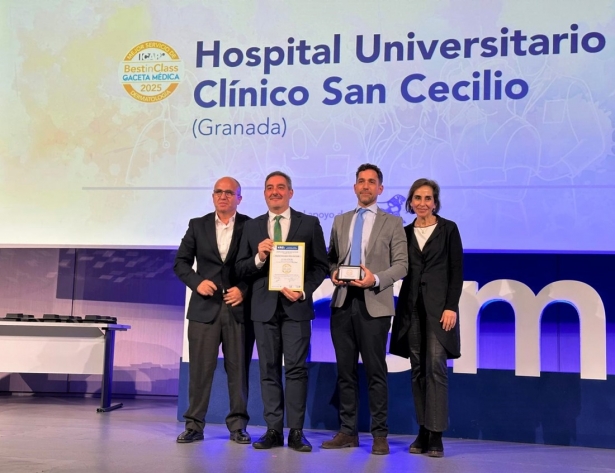 Entrega del premio (HUSC)