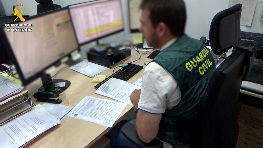 Agente de la Guardia civil (GUARDIA CIVIL)