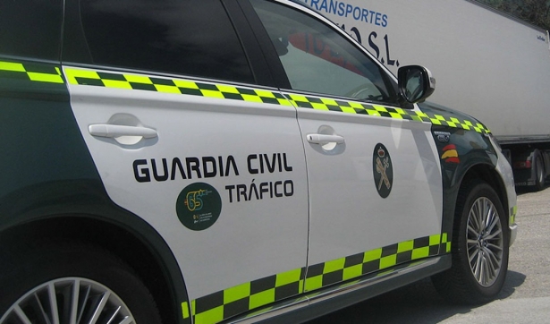 Vehículo de la Guardia Civil de Tráfico, en imagen de archivo (GUARDIA CIVIL) Vehículo de la Guardia Civil de Tráfico, en imagen de archivo (GUARDIA CIVIL)