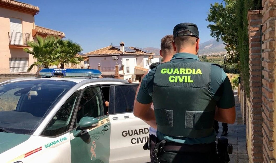 Imagen de archivo de un arresto. (GUARDIA CIVIL DE GRANADA)