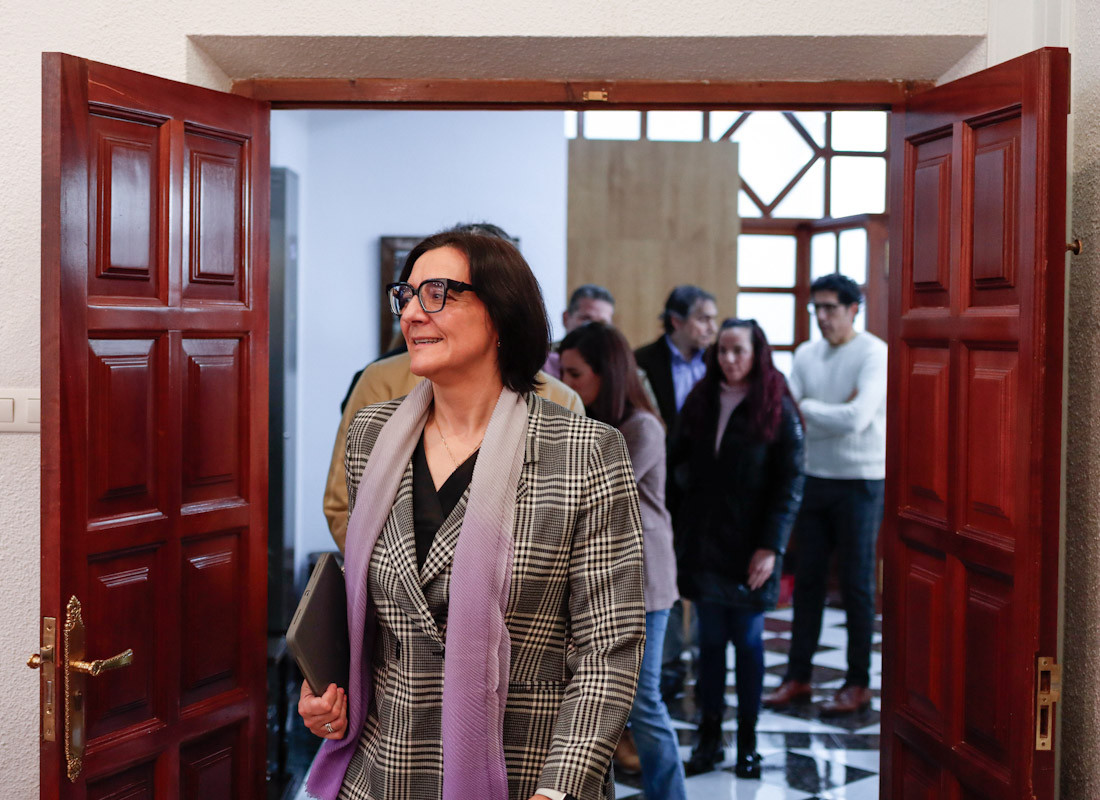 Visita de la Delegada de Educación a Albolote (GPMEDIA)